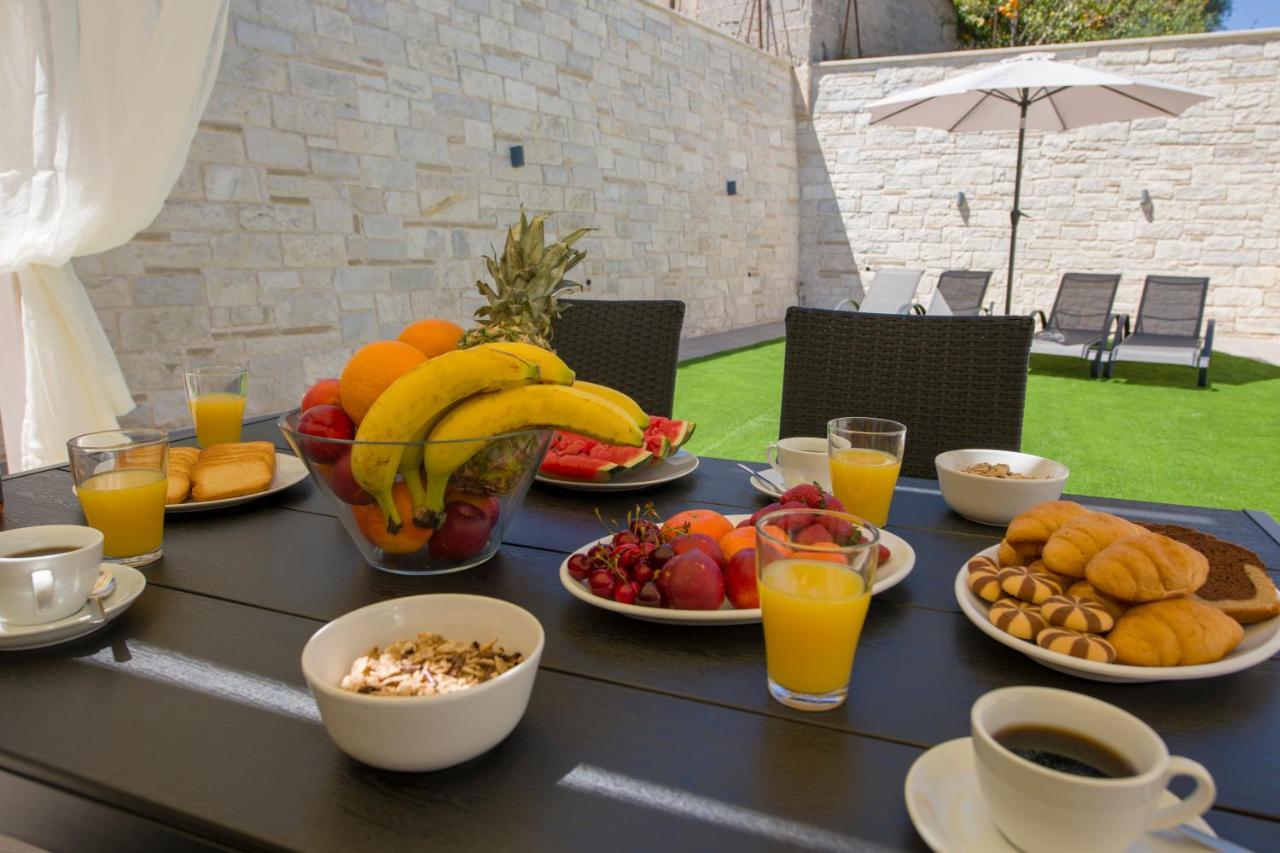 Twin'S Home Luxury Suites Alikianos Exterior foto
