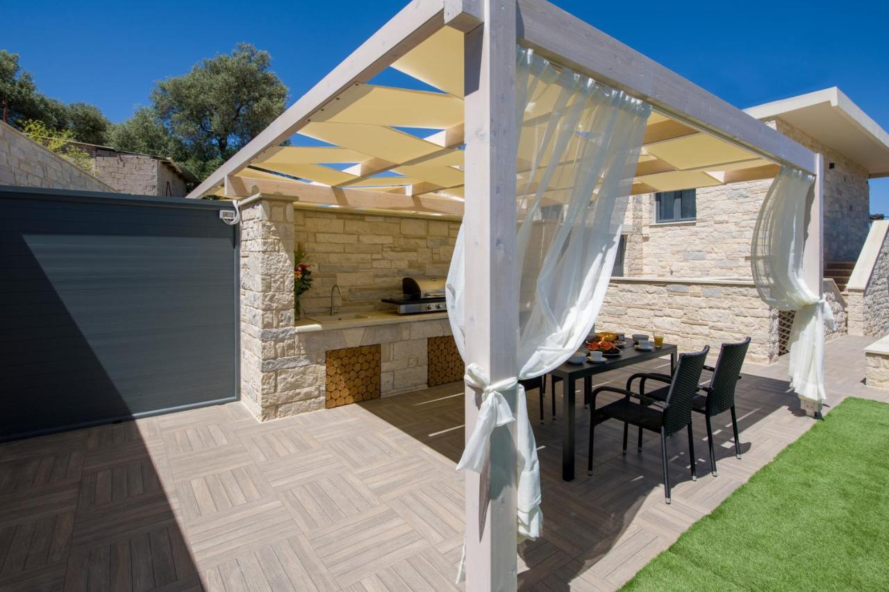 Twin'S Home Luxury Suites Alikianos Exterior foto