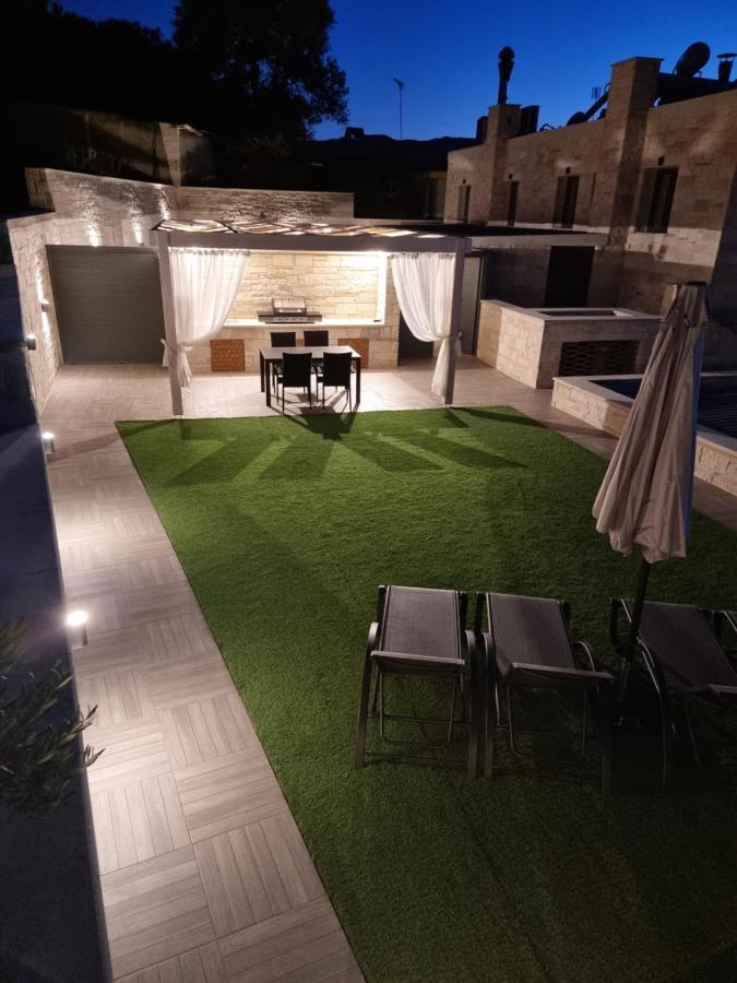 Twin'S Home Luxury Suites Alikianos Exterior foto
